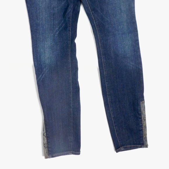 NEW!! Anthropologie PILCRO High Rise Snake Trims Dark Wash Skinny Jeans Size 30 - Picture 6 of 16